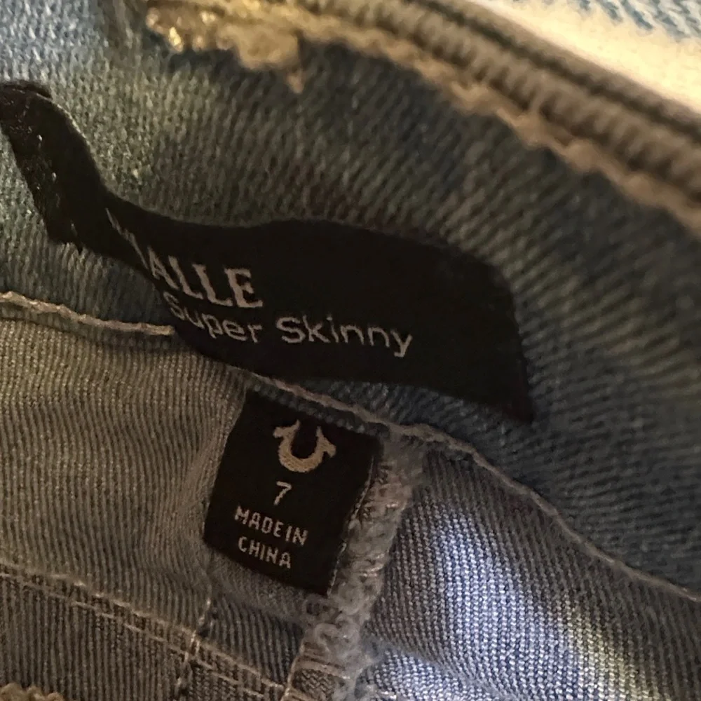 True Religion Halle Mid Rise super skinny Light Blue Girls Jeans size 7